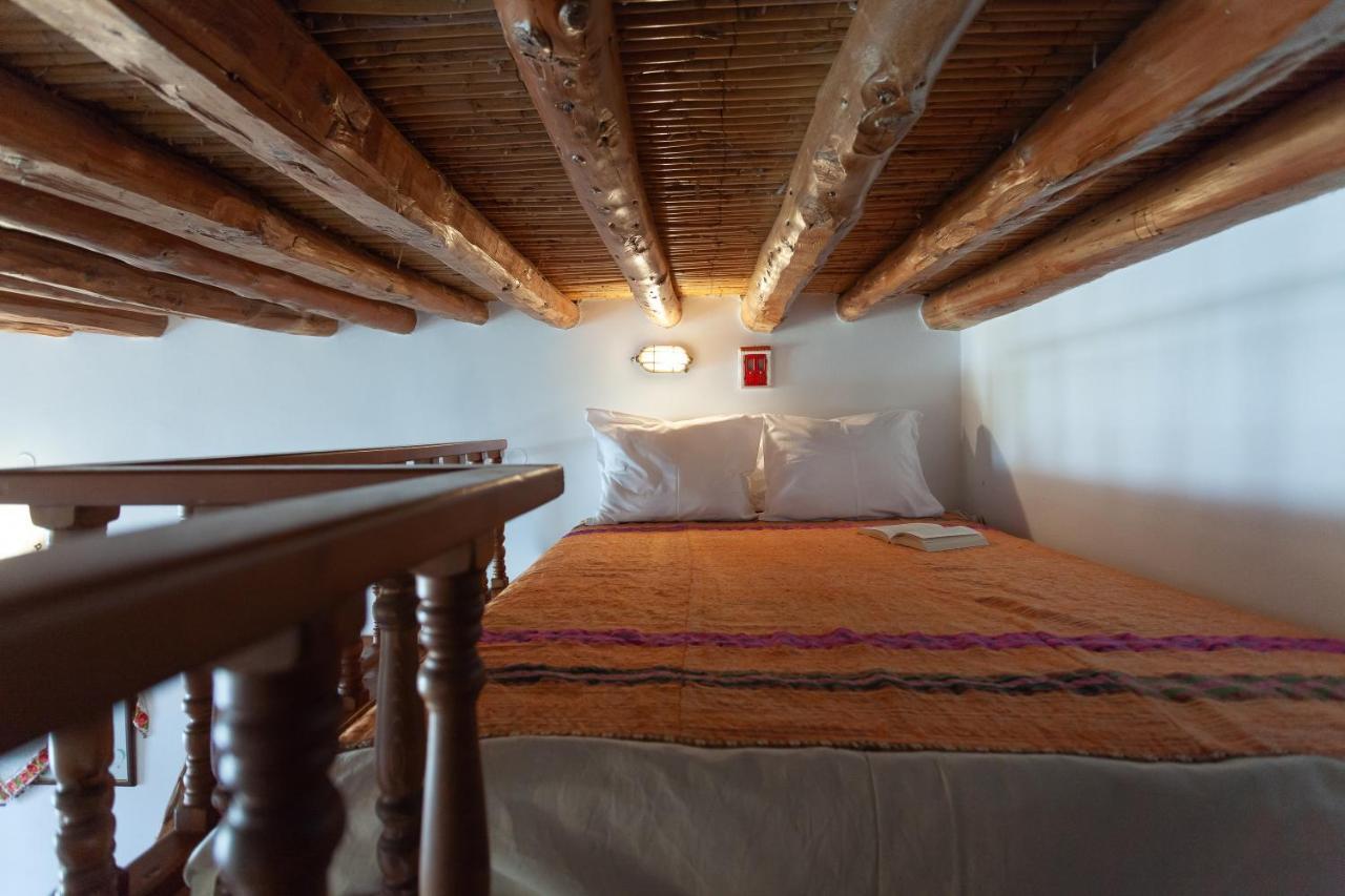 Batu Vacation House Monolithos  Ngoại thất bức ảnh