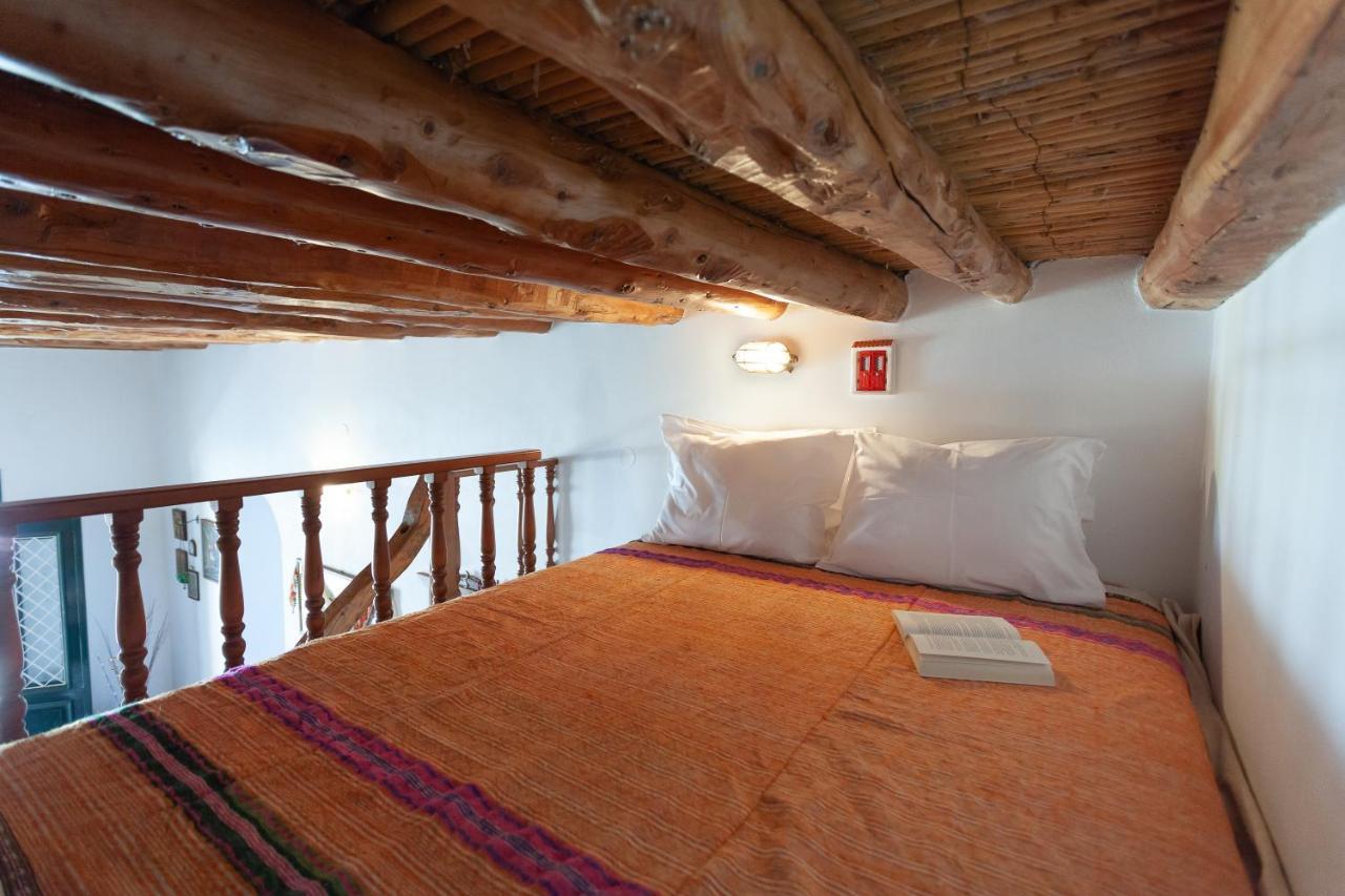 Batu Vacation House Monolithos  Ngoại thất bức ảnh
